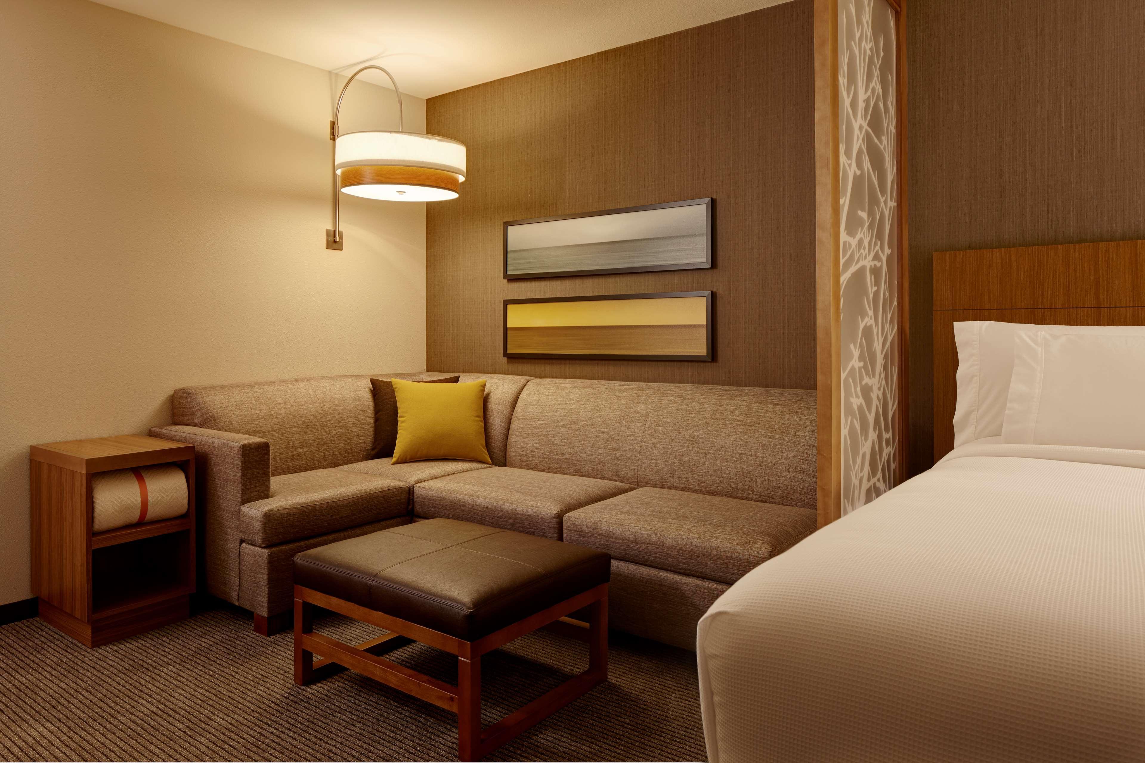 Hyatt Place Madison/Verona Exterior photo