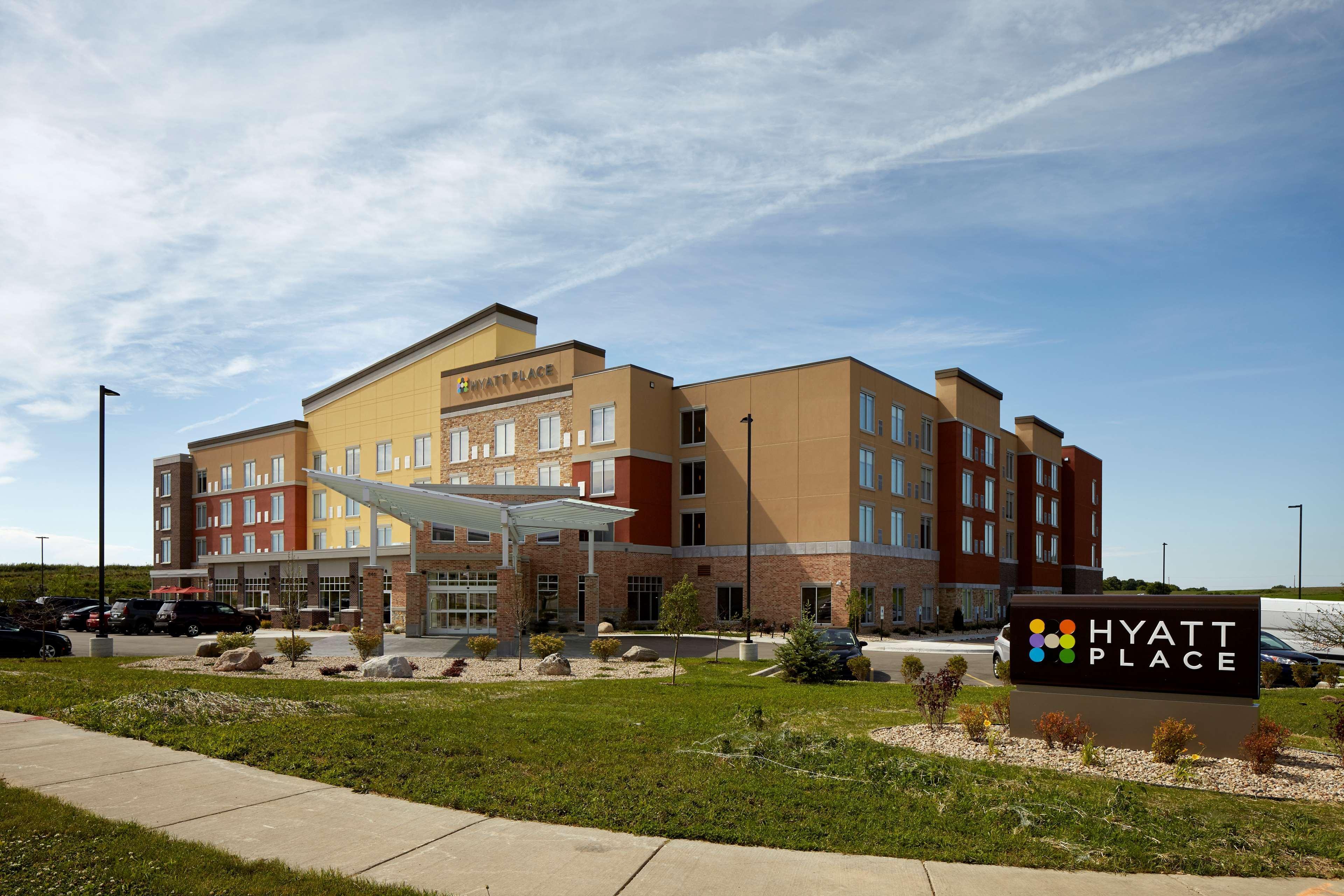 Hyatt Place Madison/Verona Exterior photo